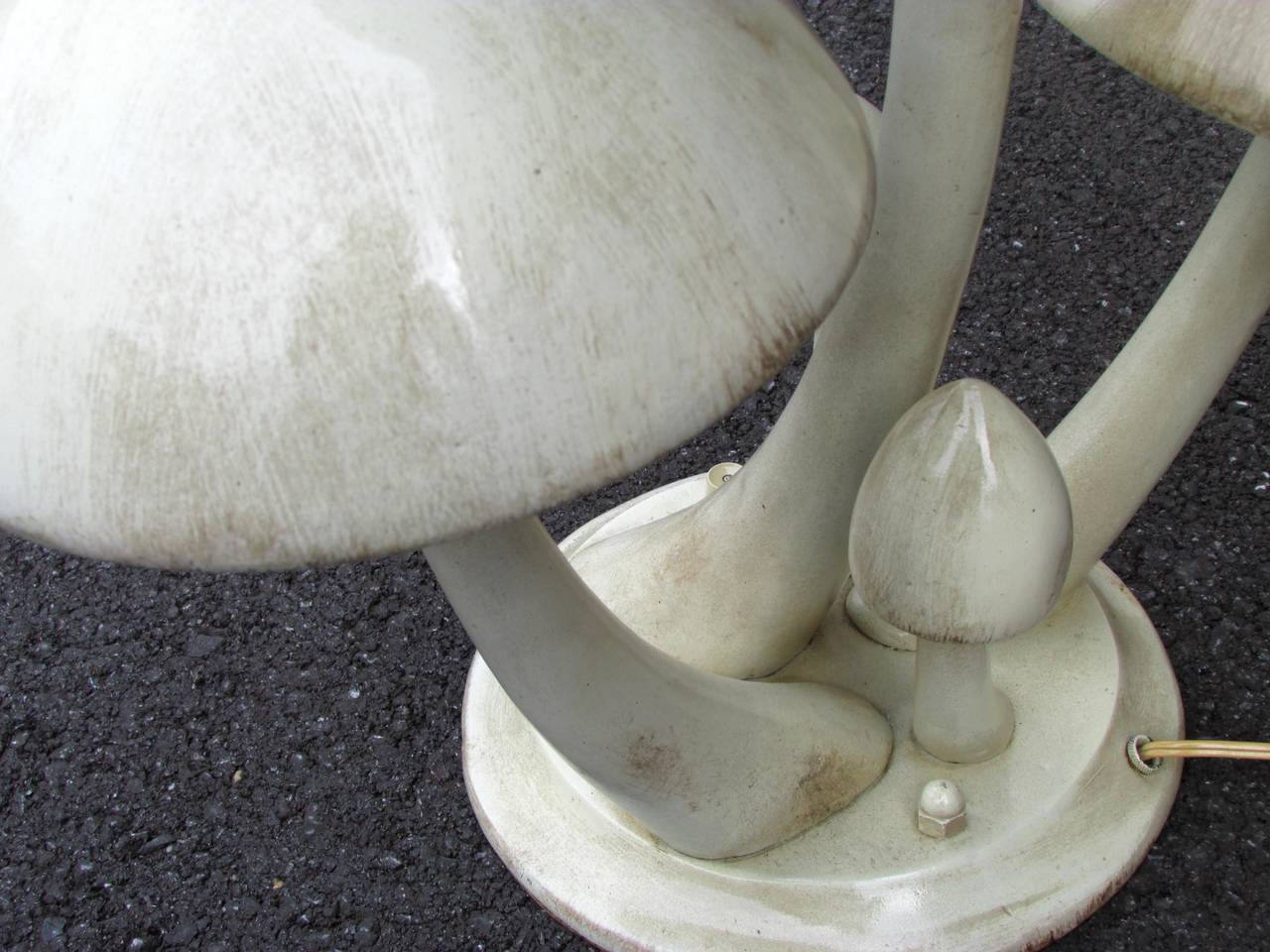 Mushroom Lamp 1