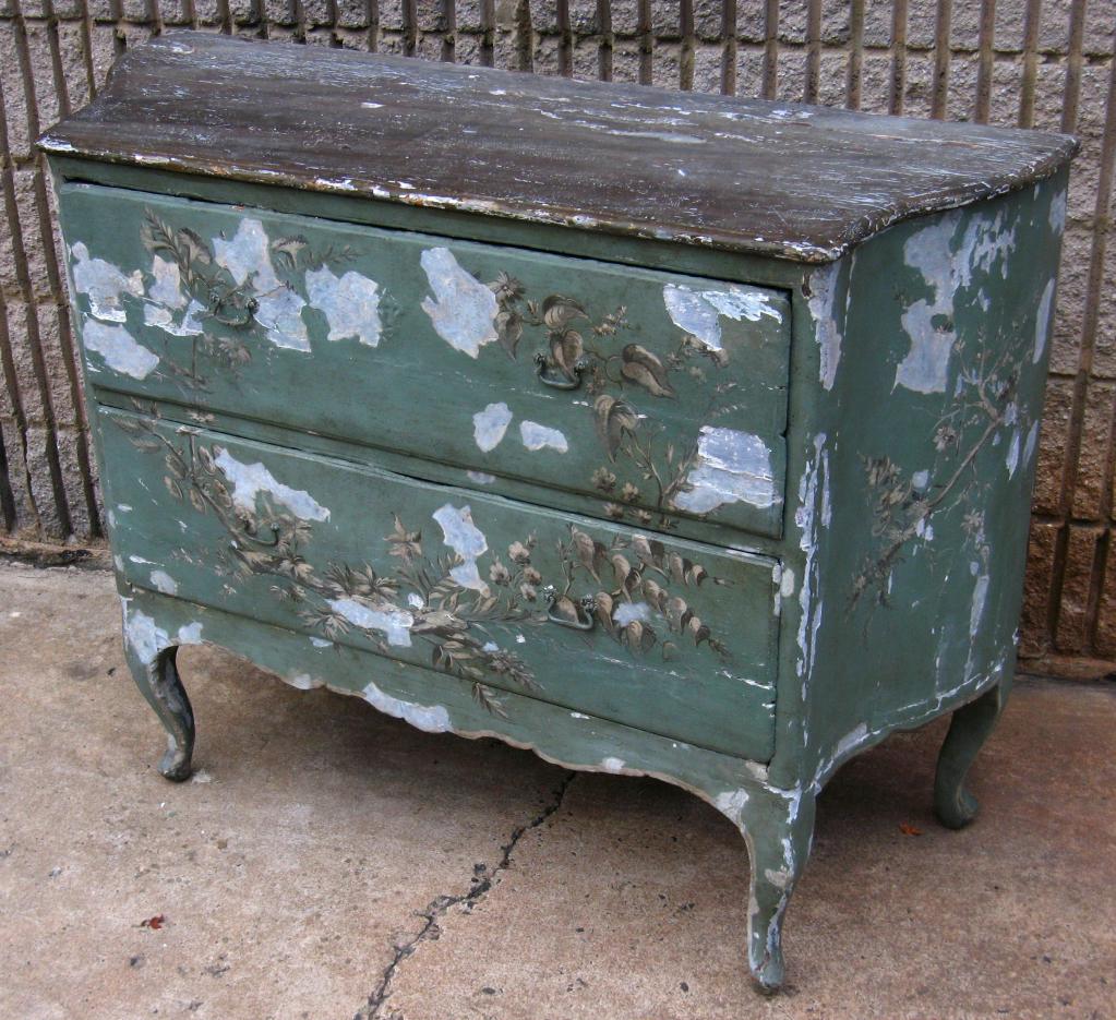 Painted Italian Commode In Distressed Condition For Sale In High Point, NC