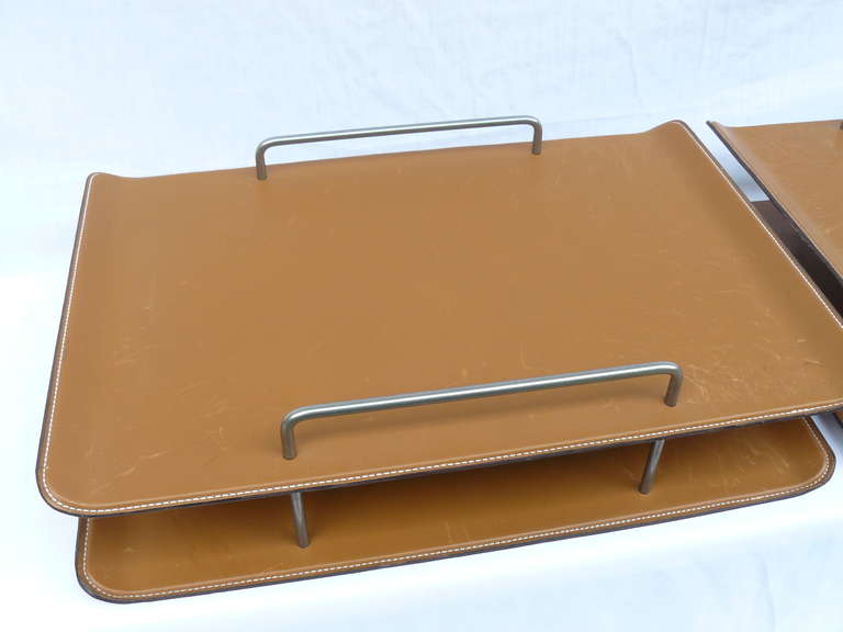 Pair of Knoll Stitched Leather Letter Trays by Raul de Armas & Carolyn Lu In Excellent Condition In Kensington, MD