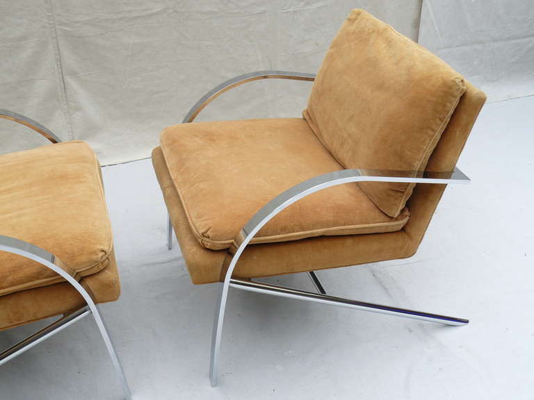 Pair of Arco Lounge Chairs by Paul Tuttle In Good Condition In Kensington, MD