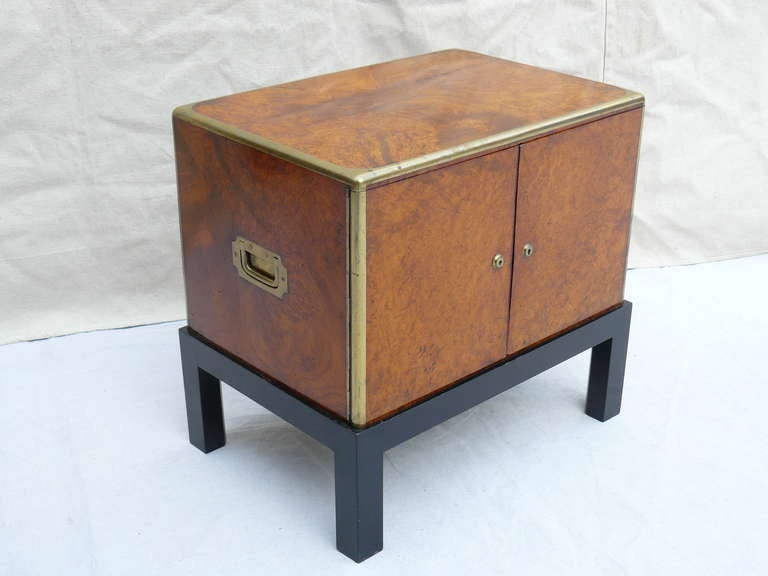 Exquisite early 1800s British burl elmwood and brass cigar humidor chest on stand

Very finely made and of the utmost quality. Burl elmwood veneer with brass edging and solid brass hardware. Mahogany lined drawers with hand cut dovetailed drawer