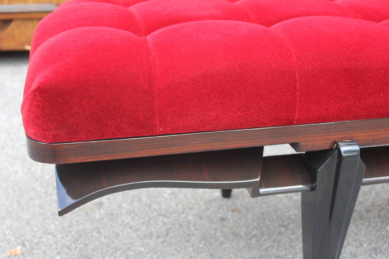 Mid-20th Century French Art Deco Exotic Macassar Ebony Red Velvet Sitting Bench, circa 1940s