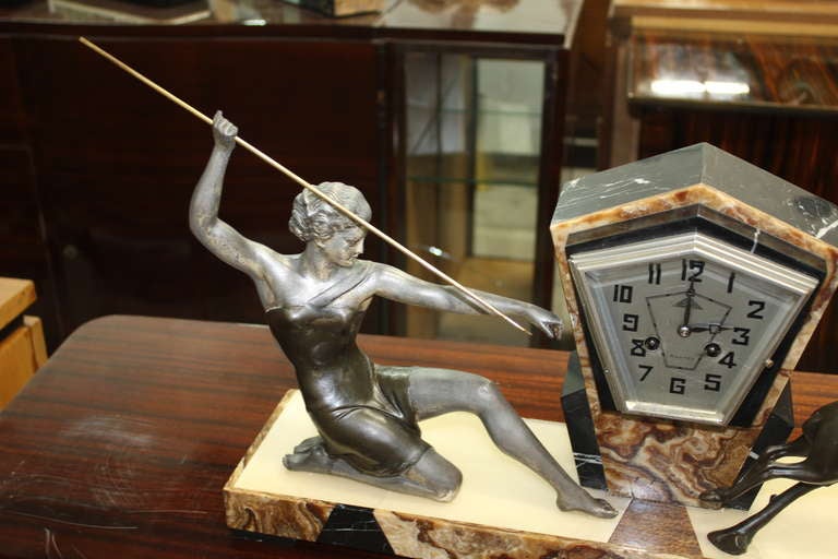 French Art Deco Clock Sculpture Group by Uriano In Good Condition In Hialeah, FL
