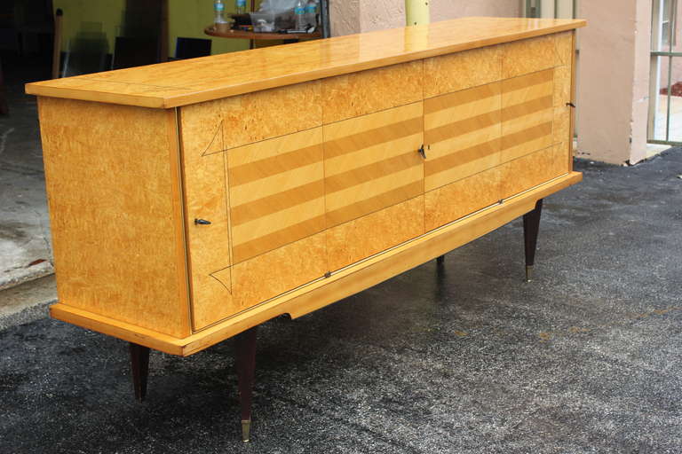 Mid-20th Century French Art Deco/ Art Moderne Burl with Sycamore Buffet, circa 1940's