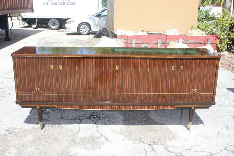 A French Art Deco Exotic Macassar Ebony Classic Style Buffet, Finished Interior, All Keys Present.