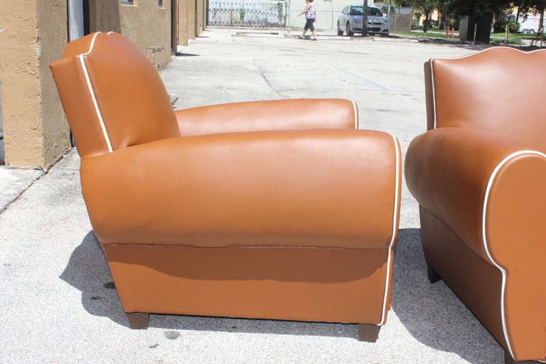 Pair of French Art Deco Moustache Back Vinyl Club Chairs, Year 1940 2