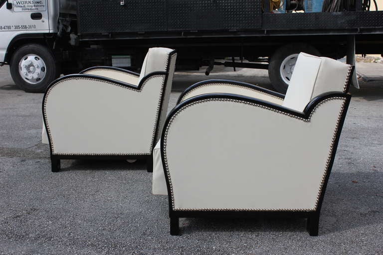 Pair of French Art Deco Curved Arm Speed-Style Reclining Club Chairs 1