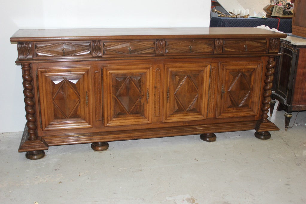 Antique French Louis XIII style Buffet/ Sideboard 3