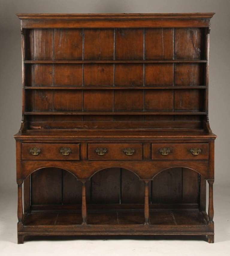 Jacobean Late eighteenth century English oak Welsh cupboard For Sale
