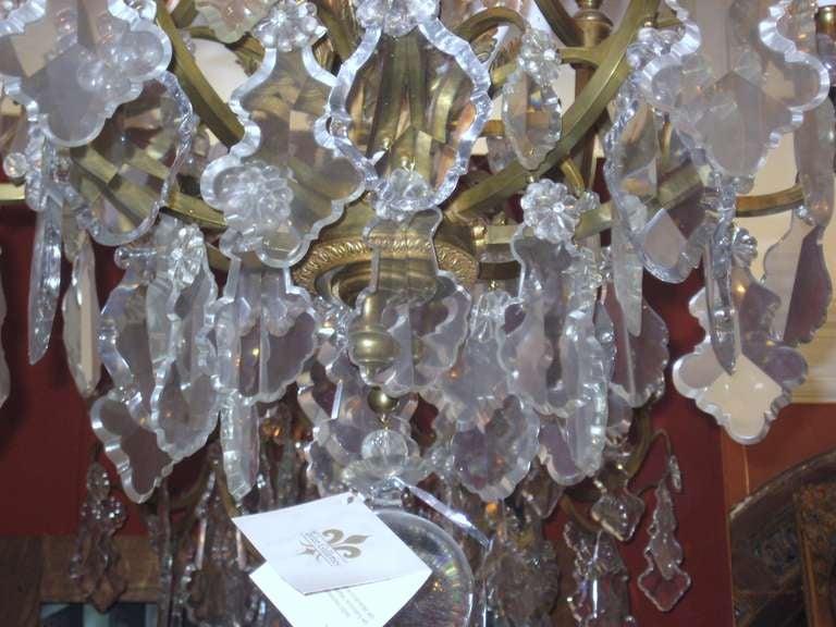 19th Century Louis XV Bronze and Crystal Twelve Light Chandelier For Sale 1