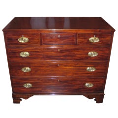 Antique (K46) American Mahogany Chest Of Drawers