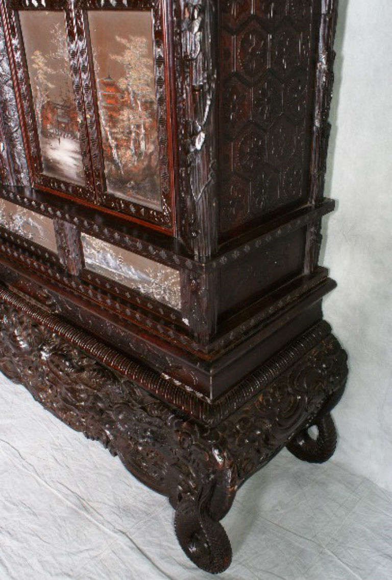 Rare Chinese carved hardwood and painted panel display cabinet 3