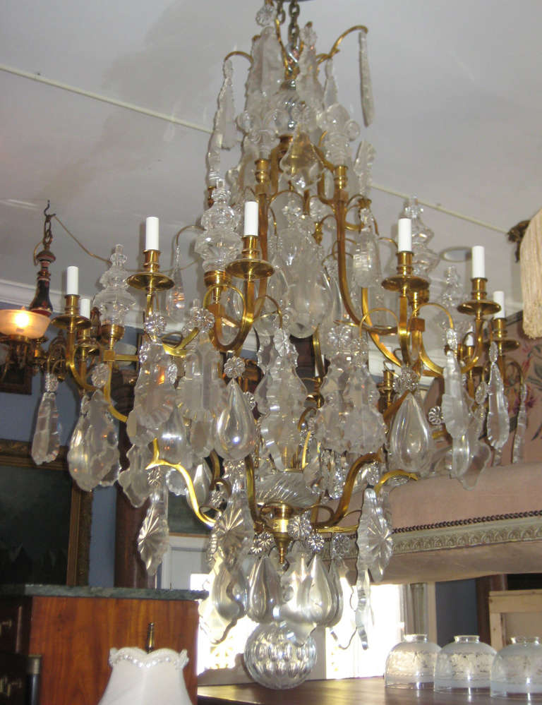 Large 19th c. Louis XV style bronze and crystal chandelier In Excellent Condition In Miami, FL