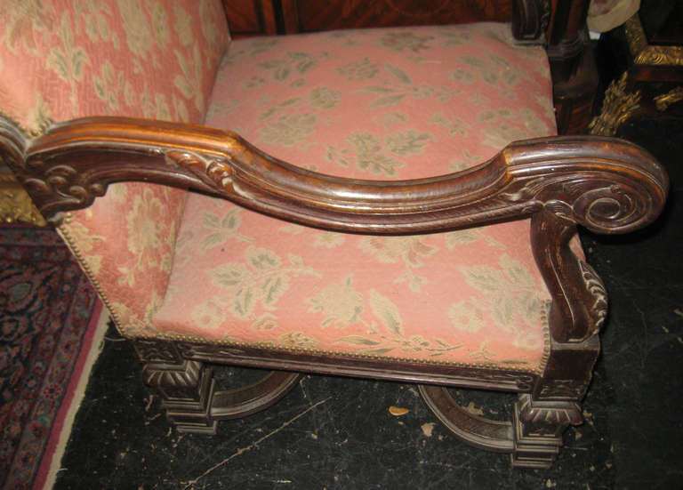 Pair of 19th Century Italian Carved Oak Open Armchairs In Good Condition In Miami, FL