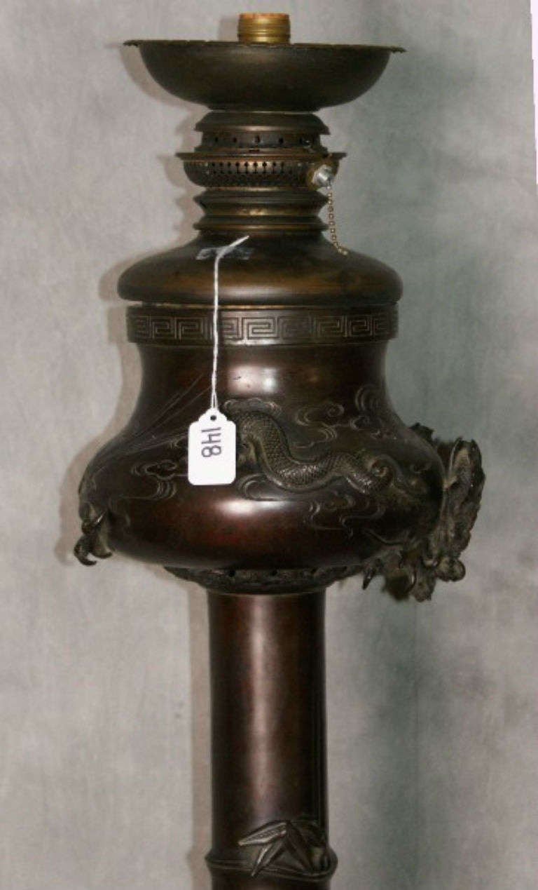19th Century Tall Fine Japanese Meiji Period Bronze Floor Lamp