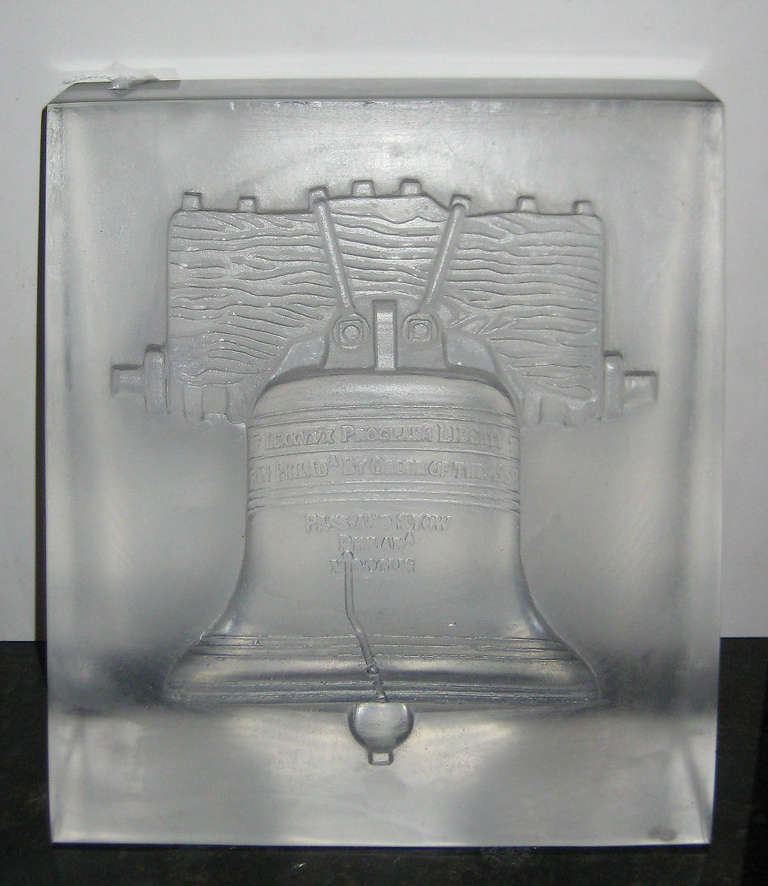 Baccarat crystal limited edition Bicentennial Liberty Bell commemorative sculpture, signed Baccarat, dated and numbered 8/50 and acid etched Baccarat France mark.