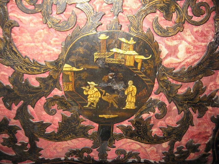 English 19th Century Chinoiserie Decorated Firescreen For Sale