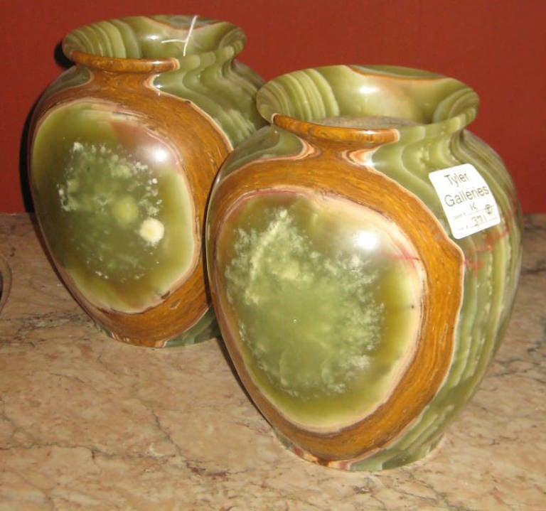 Belle Époque Pair of French Onyx Vases For Sale