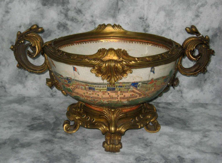Chinese export porcelain bronze mounted centerpiece bowl (K196)