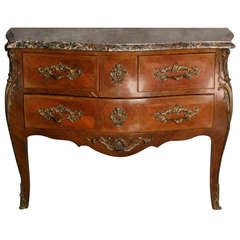 A very nice 19th c French Louis XV Kingwood bronze mounted commode (CG110)