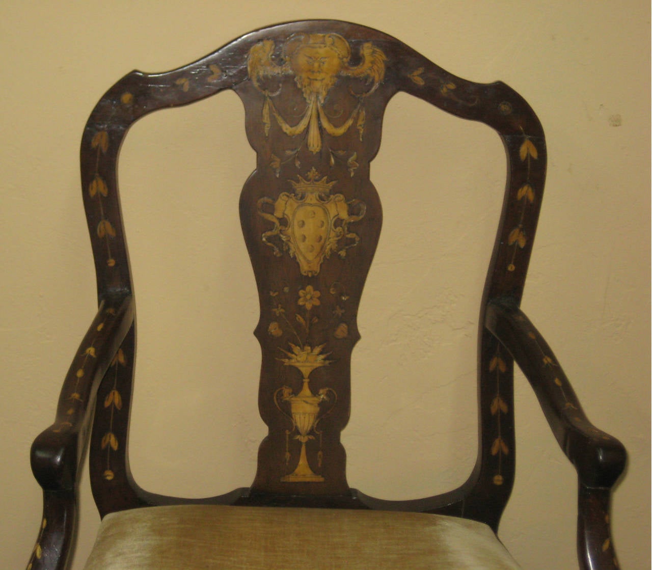 Dutch Mahogany and Marquetry Inlaid Armchair In Good Condition For Sale In Miami, FL