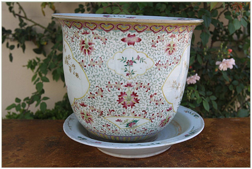 19th C. Chinese Famille Rose Jardinière 1
