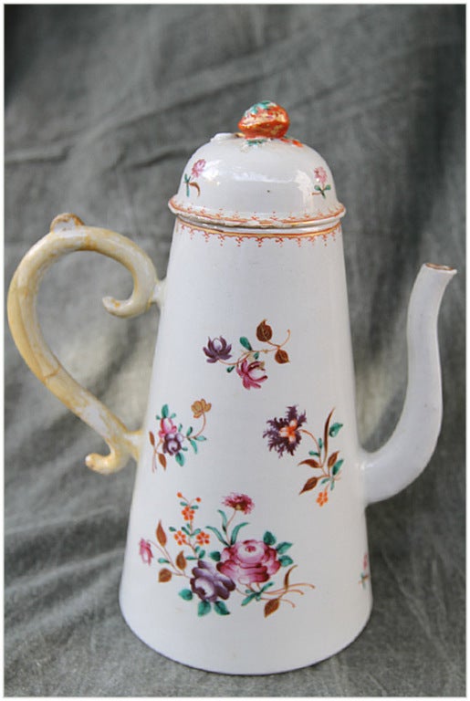 18th Century and Earlier Hand Painted Chinese Porcelain Chocolate Pot For Sale