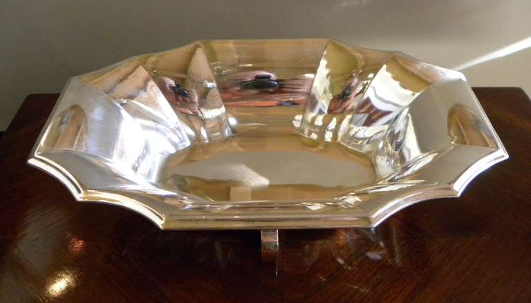 Stylish French Art Deco Silver Plate Serving Platter In Excellent Condition In Oakland, CA