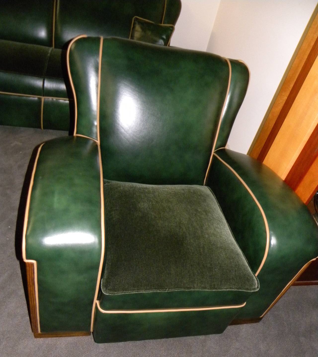 Unique Art Deco Sofa Suite In Excellent Condition In Oakland, CA