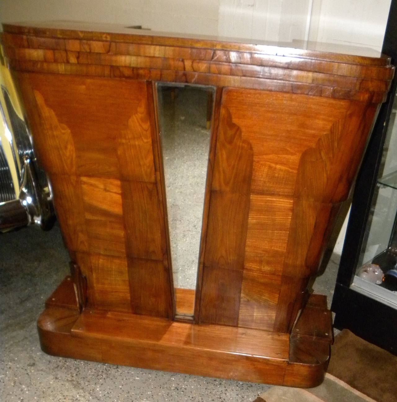 Stand Behind Art Deco Lectern or Reception Desk In Excellent Condition In Oakland, CA