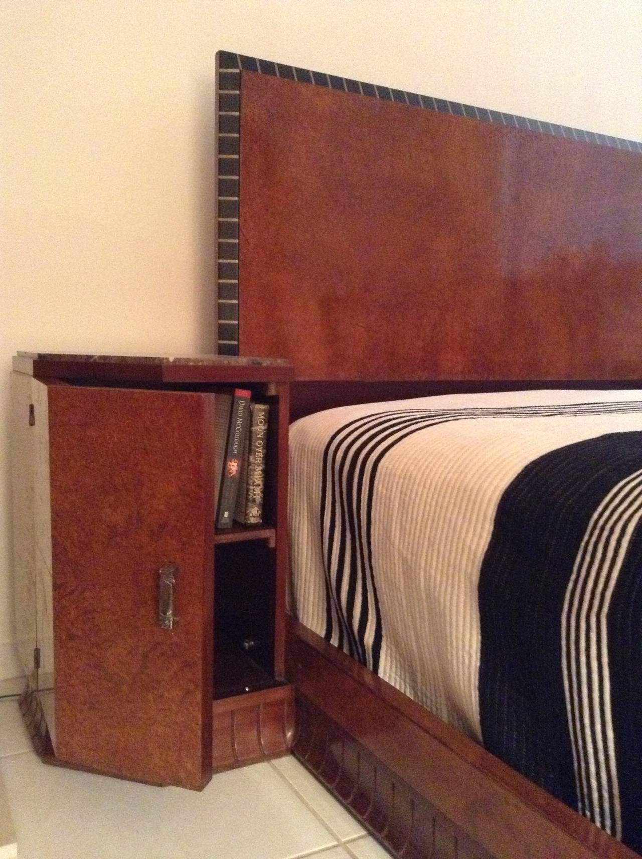 French Art Deco Modernist Bedroom Suite In Excellent Condition In Oakland, CA
