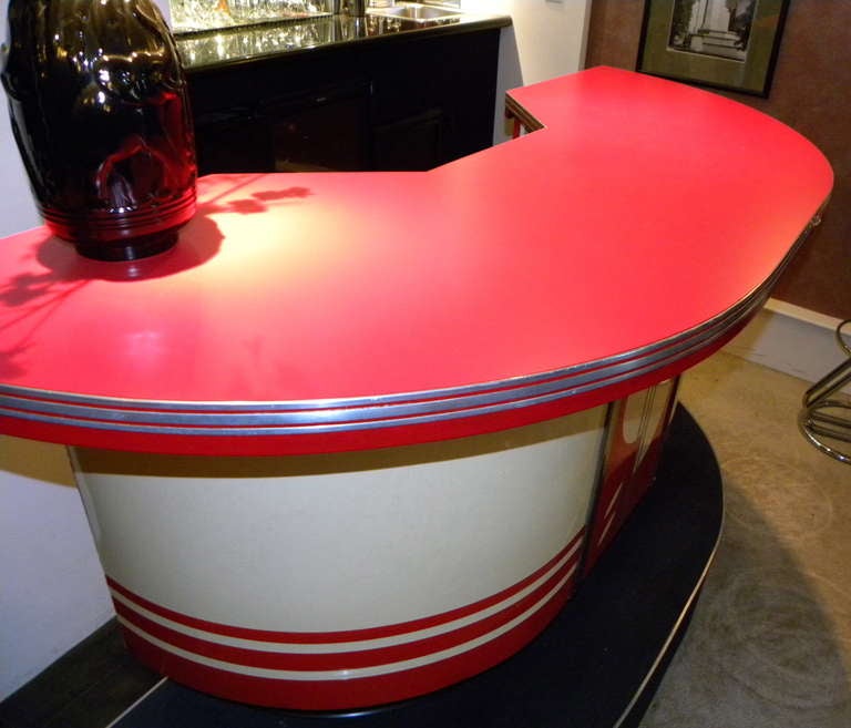 American Original Art Deco Streamline Modern Bar with Matching Stools