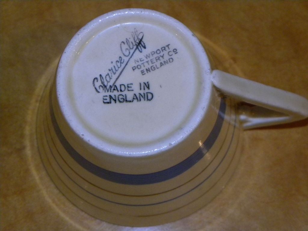 Rare Clarice Cliff  English modernist  Art Deco ceramic Tea set 1