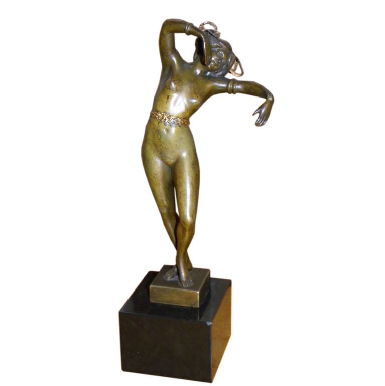Wunderschöne französische Tänzerin aus Bronze von S. Bauer, um 1910