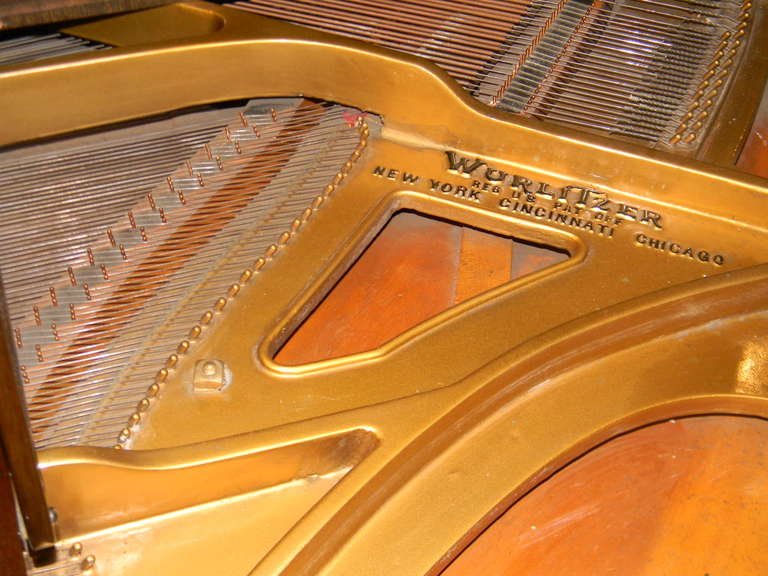 Art Deco, Streamline Design Wurlitzer Butterfly Baby Grand Piano In Good Condition In Oakland, CA
