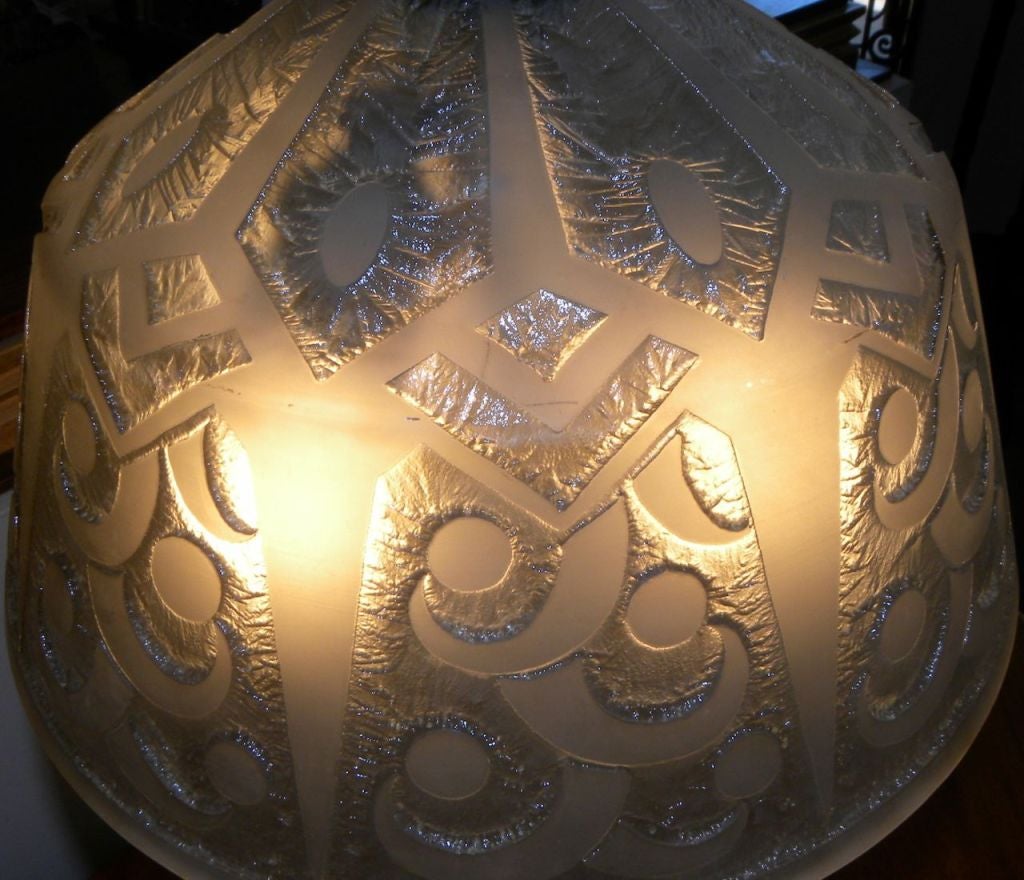 Spectacular Art Deco French Daum Nancy Lorraine Acid Etched lamp 1