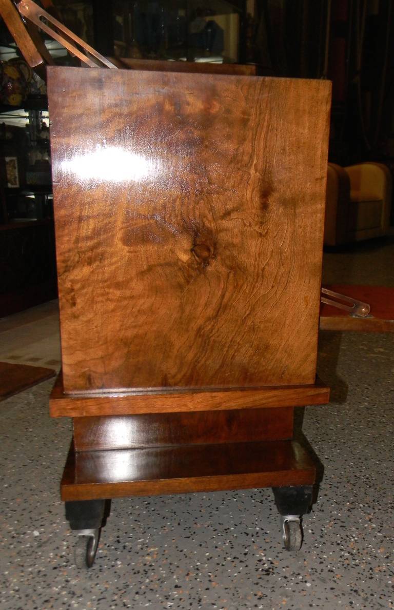 Metal Unique Art Deco Rolling Bar or Liquor Cart