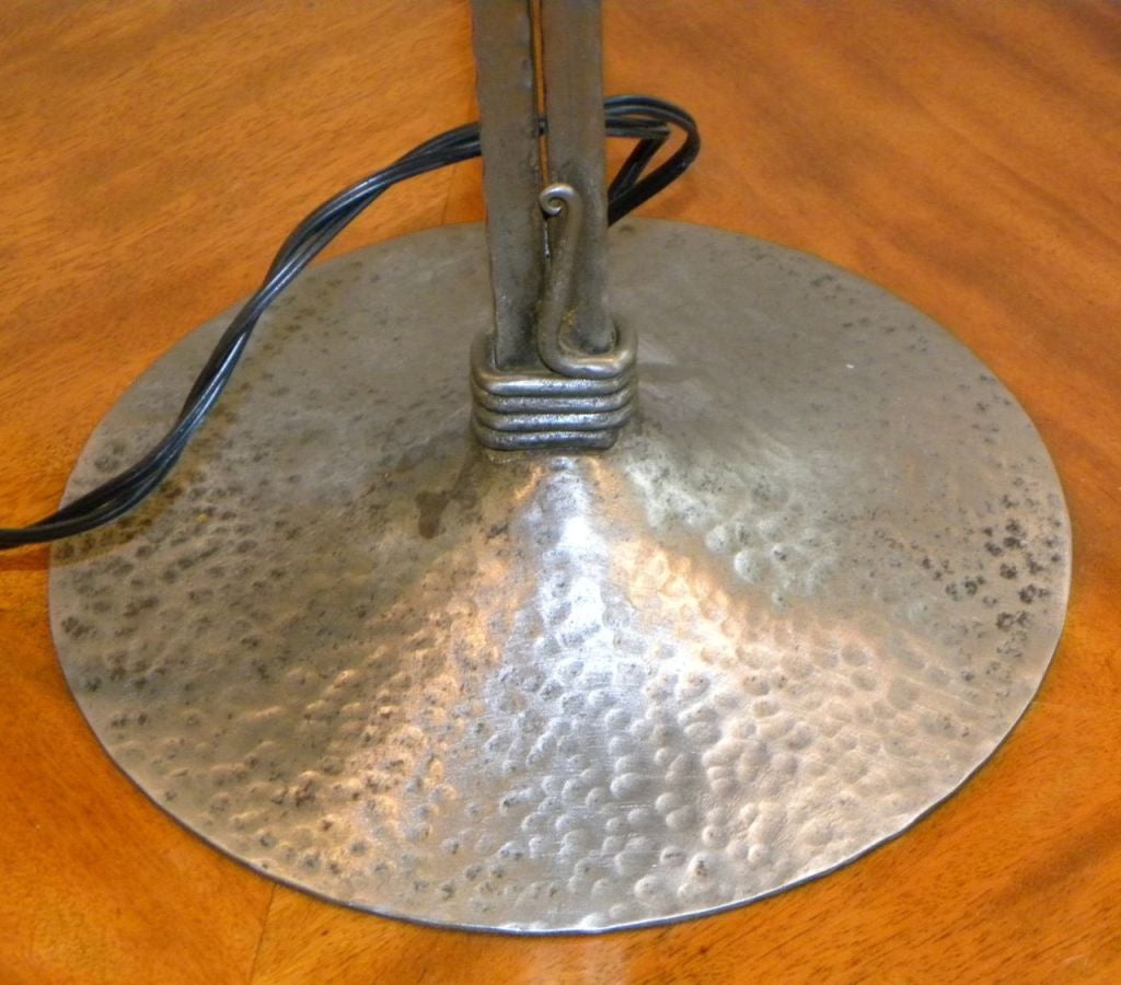 Magnificent Sabino glass nickel plated iron double hung lamp In Excellent Condition In Oakland, CA