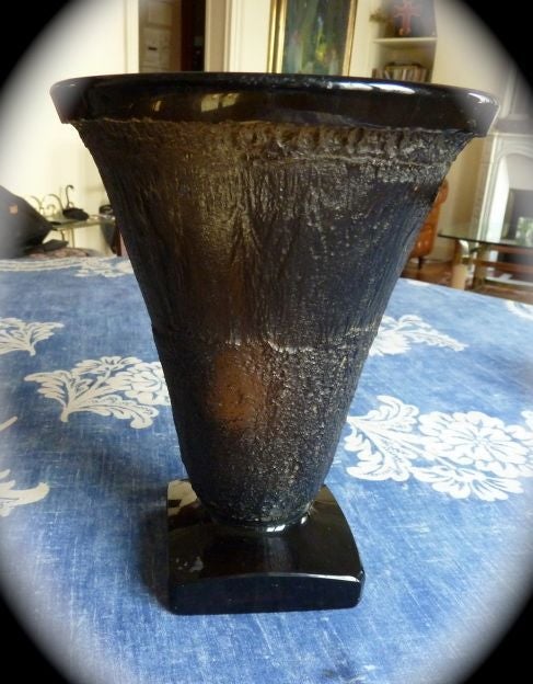 Daum Nancy acid-etched glass circa 1930s, nice simple geometric shape with heavy, cast acid etching and acid wash on the outside. Typical for Daum pieces from this period. This color is usually called 