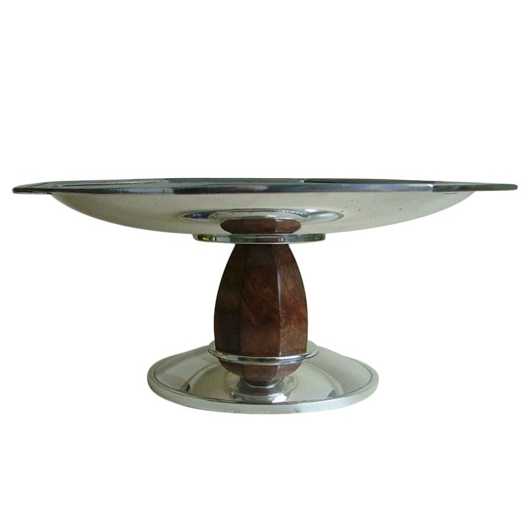 French Art Deco Coupe Very Sophisticated Art Deco Tableware For Sale