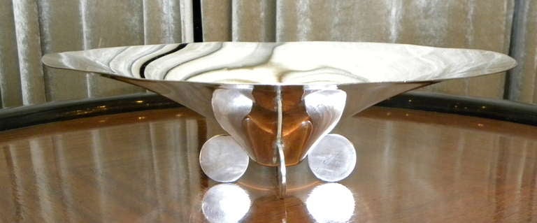 A wonderful newly restored Vintage Art Deco footed serving bowl. Newly re-silvered finish in excellent condition. These pieces were made in Germany by WMF and this was part of the Ikora line. which encompassed a range of metal and glass finishing