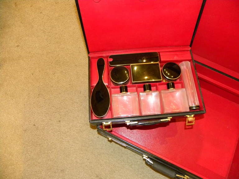Elegant His/Her Travel Vanity Set Luggage in Leather In Excellent Condition In Oakland, CA