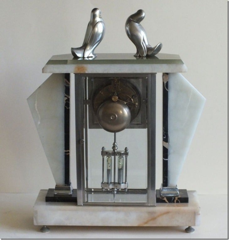 Mid-20th Century French Art Deco 3 Piece Pendulum Clock with Doves