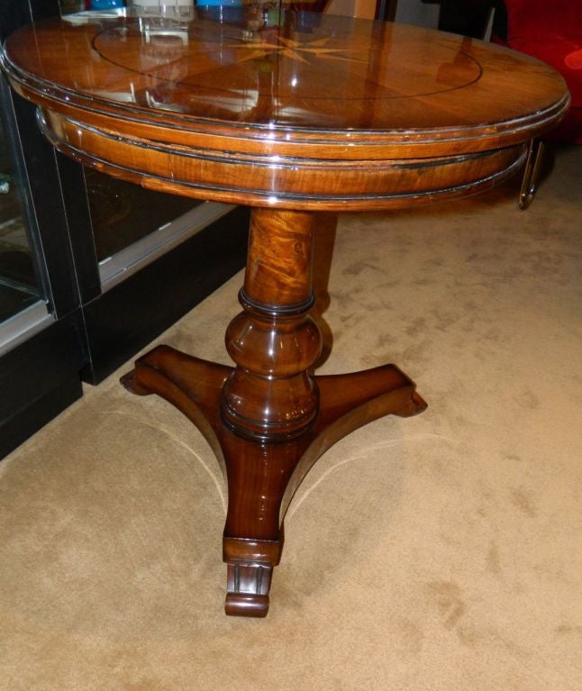 Unique Art Deco French Style Classic Entry Table, circa 1930s 3