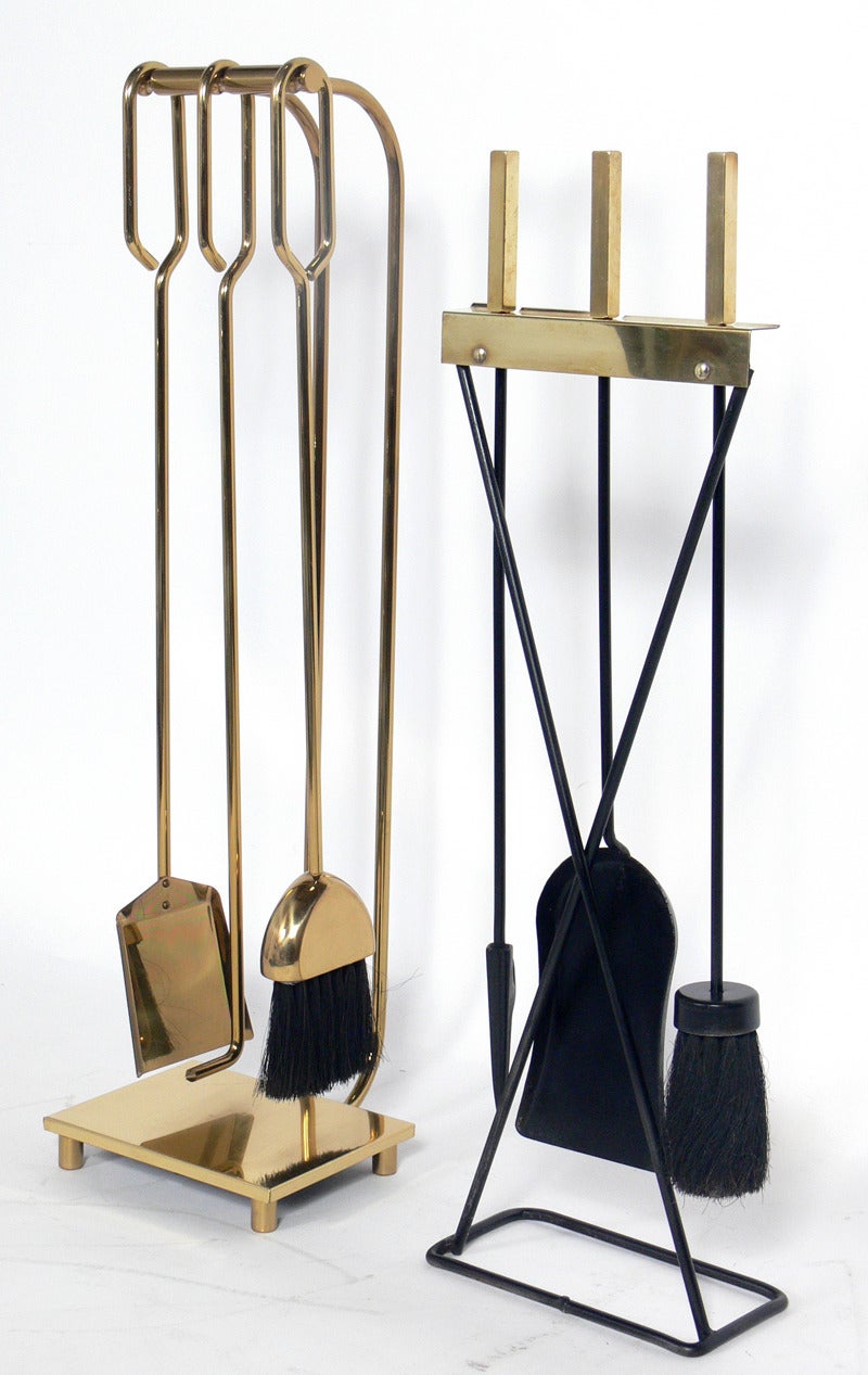 Modern brass fire tools, American, circa 1950s. The brass fire tools pictured on the left measure 29.75