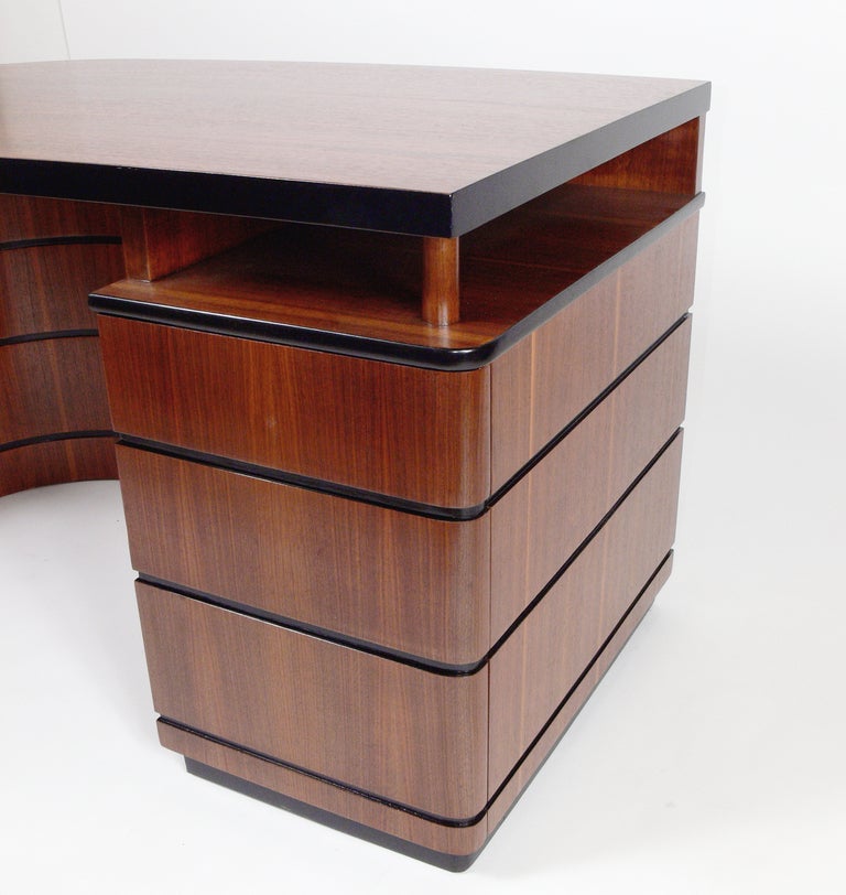Mid-20th Century Streamlined Art Deco Desk