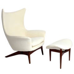 Chaise longue et pouf sculpturaux de style moderne danois par H.W. Klein
