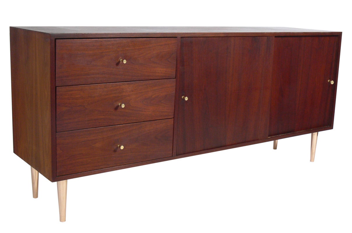 Mid-Century Modern Walnut and Brass Credenza in the Manner of Paul McCobb
