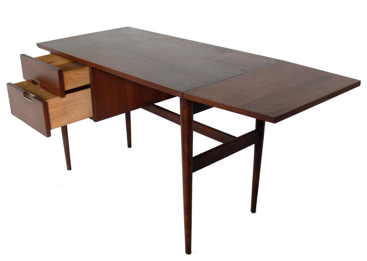 Mid Century Walnut and Brass Desk by American of Martinsville In Good Condition In Atlanta, GA
