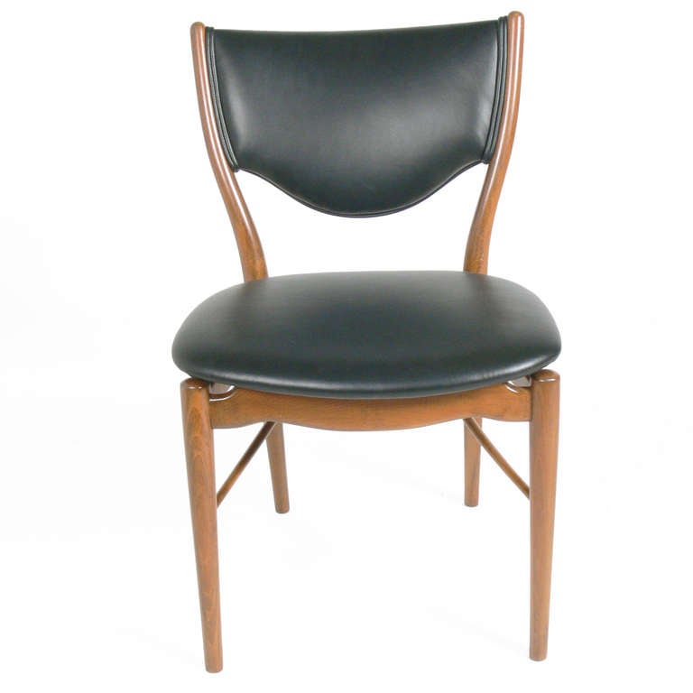 Danish Modern Desk Chair, designed by Finn Juhl, Denmark, circa 1960's.

Blanket wrap shipping of this piece to most New York City addresses will be approximately $300. Blanket wrap shipping to other major East Coast cities near I-95 will be